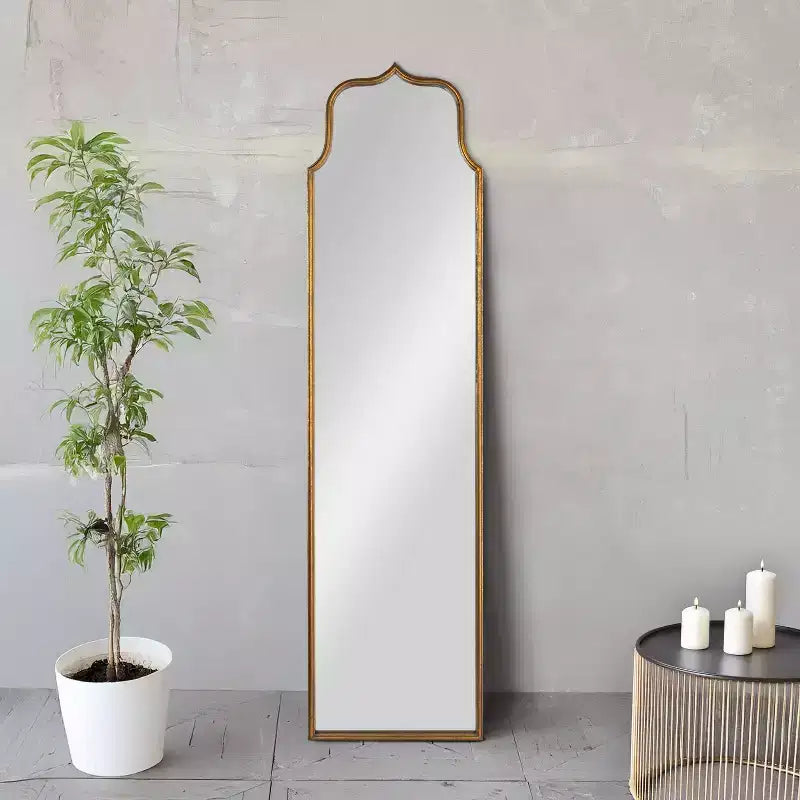 Miroir mural arqué sur pied en métal, or antique, 70 pouces