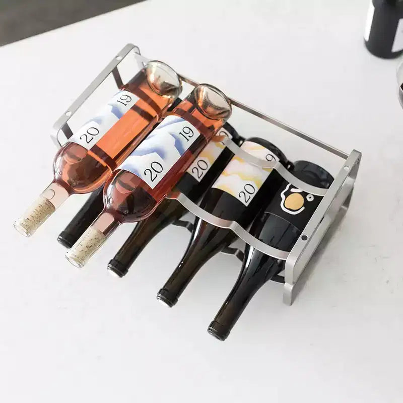 Range-bouteilles empilable en acier
