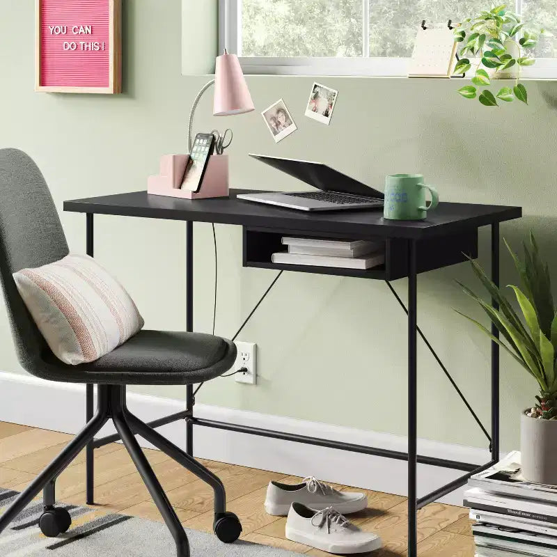 Bureau en bois et métal avec rangement