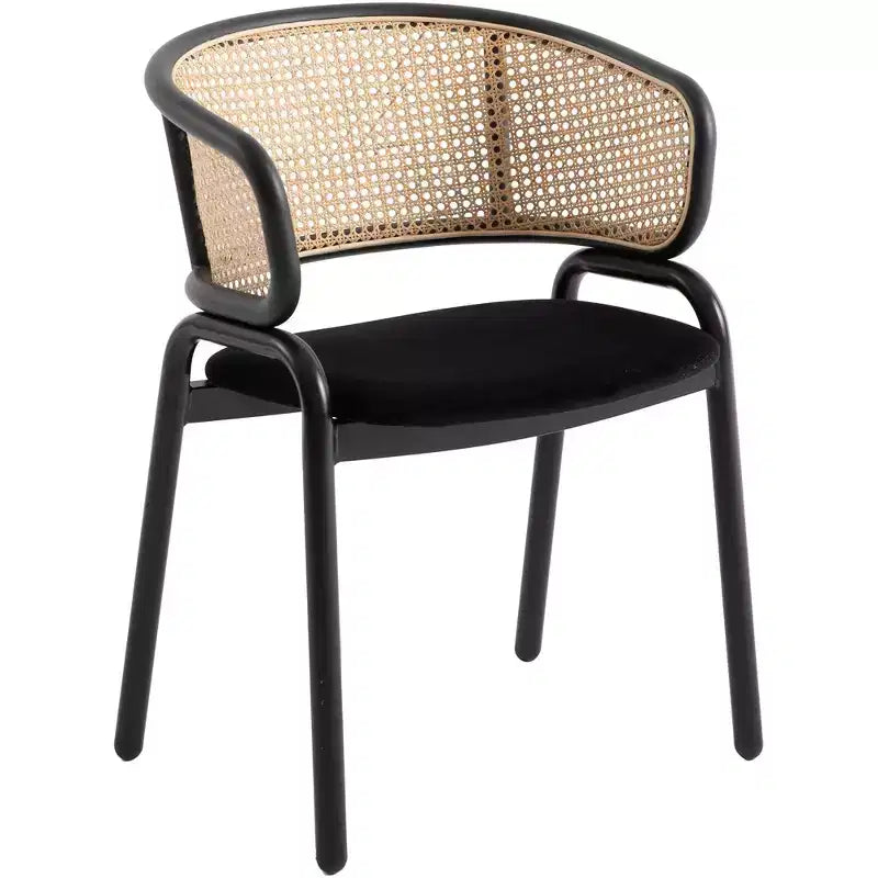Chaise de salle à manger moderne avec structure noire, assise en velours et dossier en rotin, pour cuisine, salle à manger, bureau ou salon.